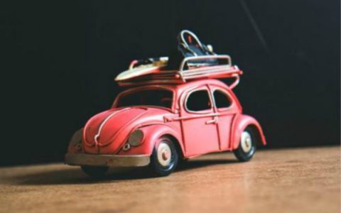 买车两年免息的套路,网友:千万不要贷款买车