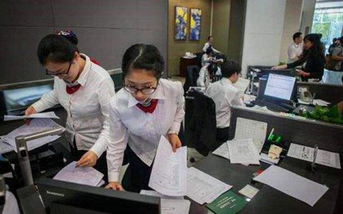 怎么用1万还10万信用卡,信用卡一千还一万技巧