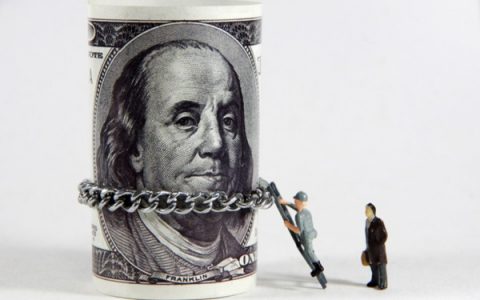 不审核直接放款3000到5000，秒下款5000的贷款不办会员