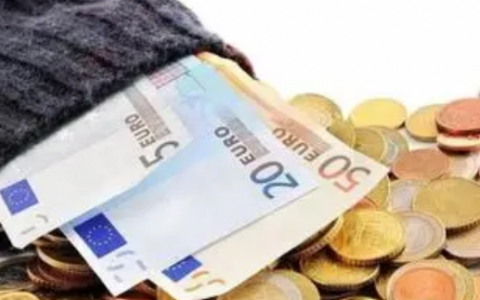 信用贷款还不上每月只能还一点没事吧？