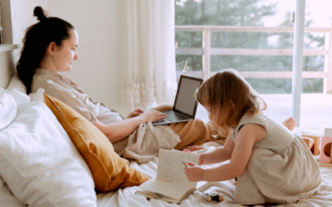 有没有不需要审批直接借钱的软件？快速借钱无需审核