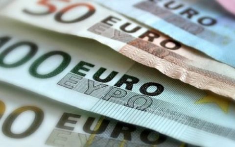 10万分期5年月供多少，想办贷款哪里比较好