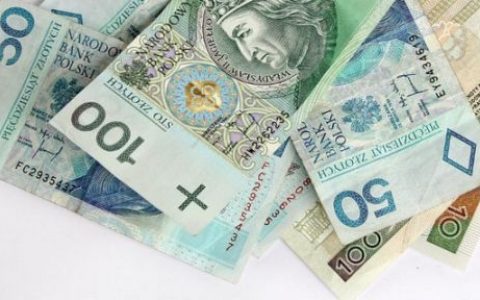 每月按时还款为什么还是评分不足，是什么原因