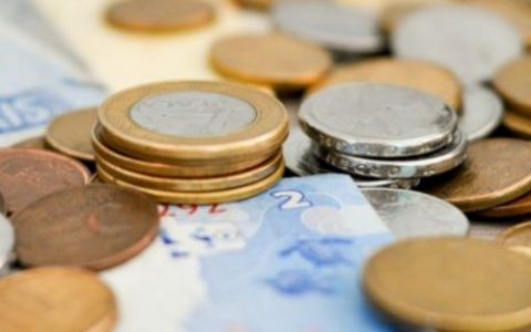 消费贷款申请条件是什么，需要提供什么资料