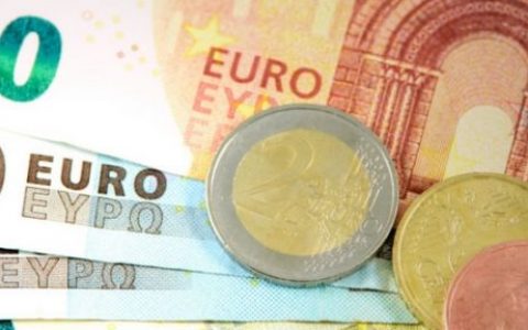 花呗最低还款额和账单分期哪个划算，哪个利息低