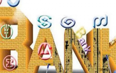 300万买银行股，每年股息接近7个点，能实现经济自由吗