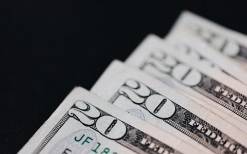 大数据乱了哪里还能贷款，网贷对大数据的影响