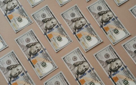 贷款逾期利息和罚息是一样吗，两者区别及计算方式