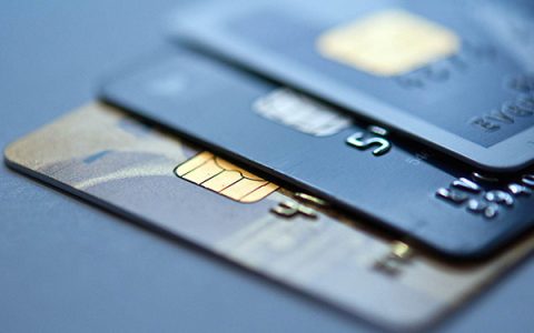 用信用卡利息高还不起怎么办，银行突然停息一定要警惕！