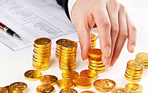 一个家庭有50万存款和300万房产，处于什么水平