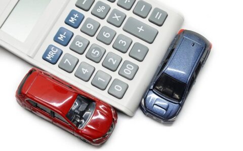 征信一两次逾期影响买车吗，车贷对征信要求严格吗