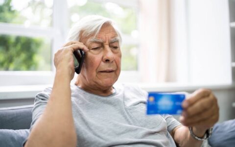 下岗失业人员养老保险怎样交，退休有什么规定