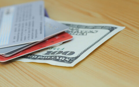 网贷平台和信用卡逾期，最害怕什么后果