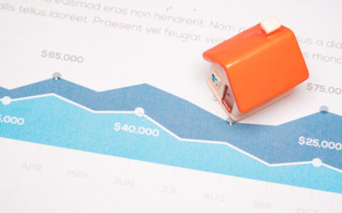 2022年不建议全款买房吗，三大信号揭秘答案