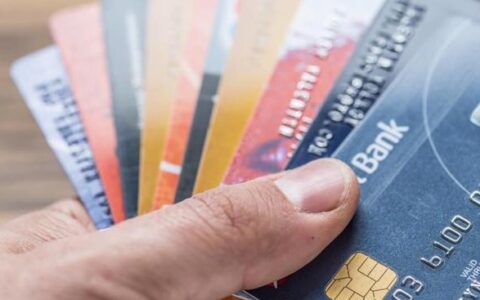 银行卡流水小被银行冻结，应该怎么解决